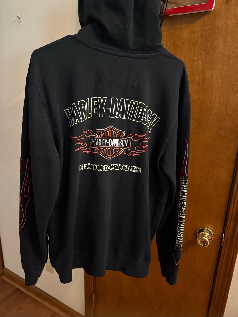 Harley-Davidson Black Hoodie with Orange Hood and Flame Sleeves - Picture 6 of 13